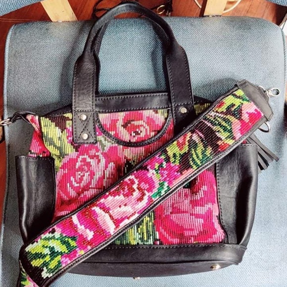 Handwoven/genuine leather Huipils Artisan Bags! Check out the video! NWOT. - Picture 3 of 6